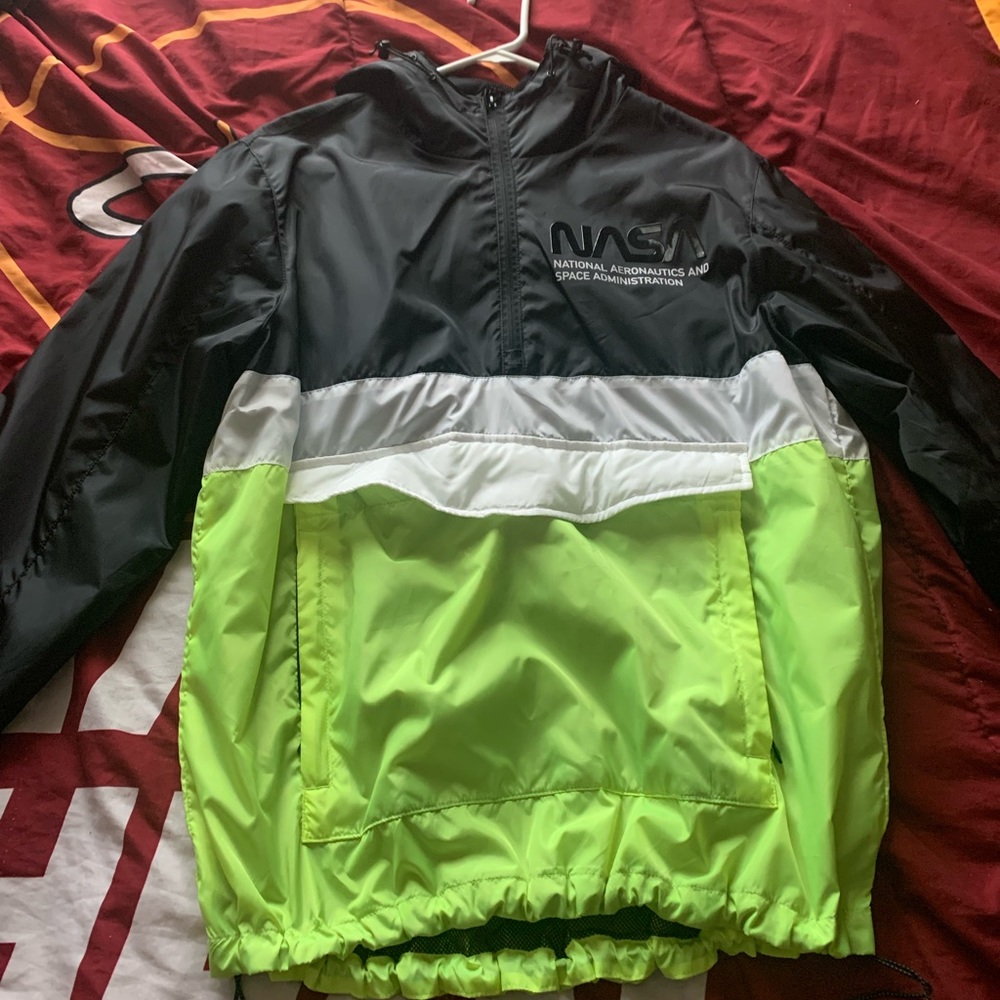 NASA Men’s rain jacket. Size medium